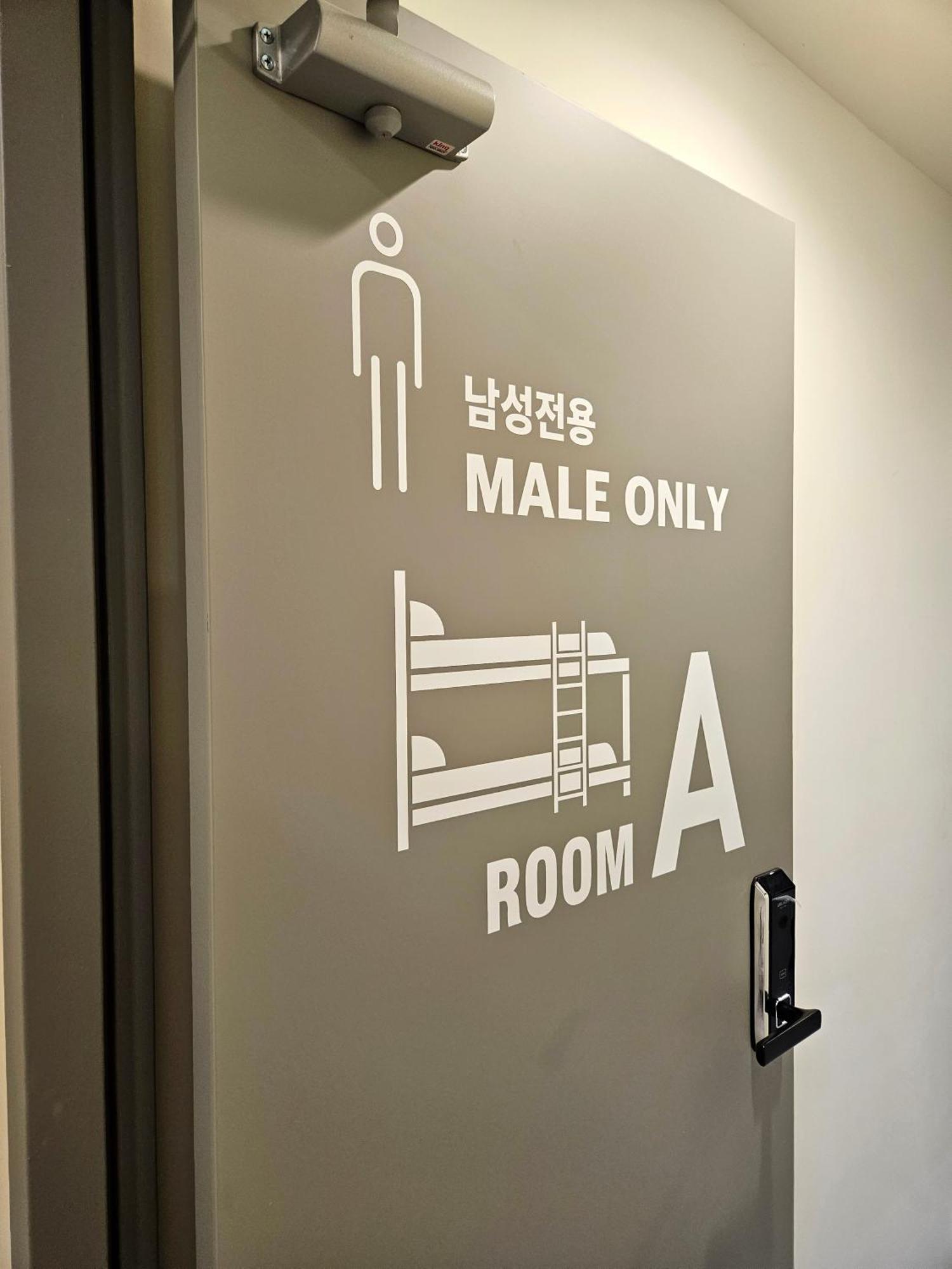 Seoul Cube Jongro Hotell Exteriör bild